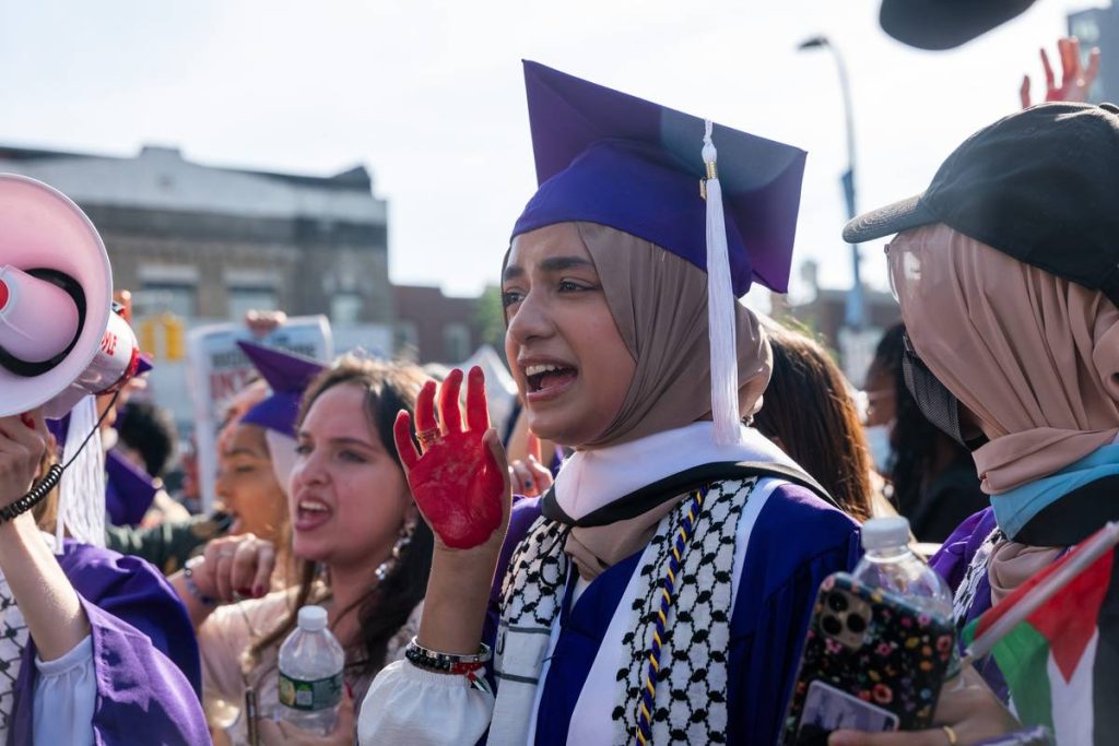 دراسة: نحو 60% من الطلاب المسلمين في نيويورك يتعرضون للتنمر في المدرسة