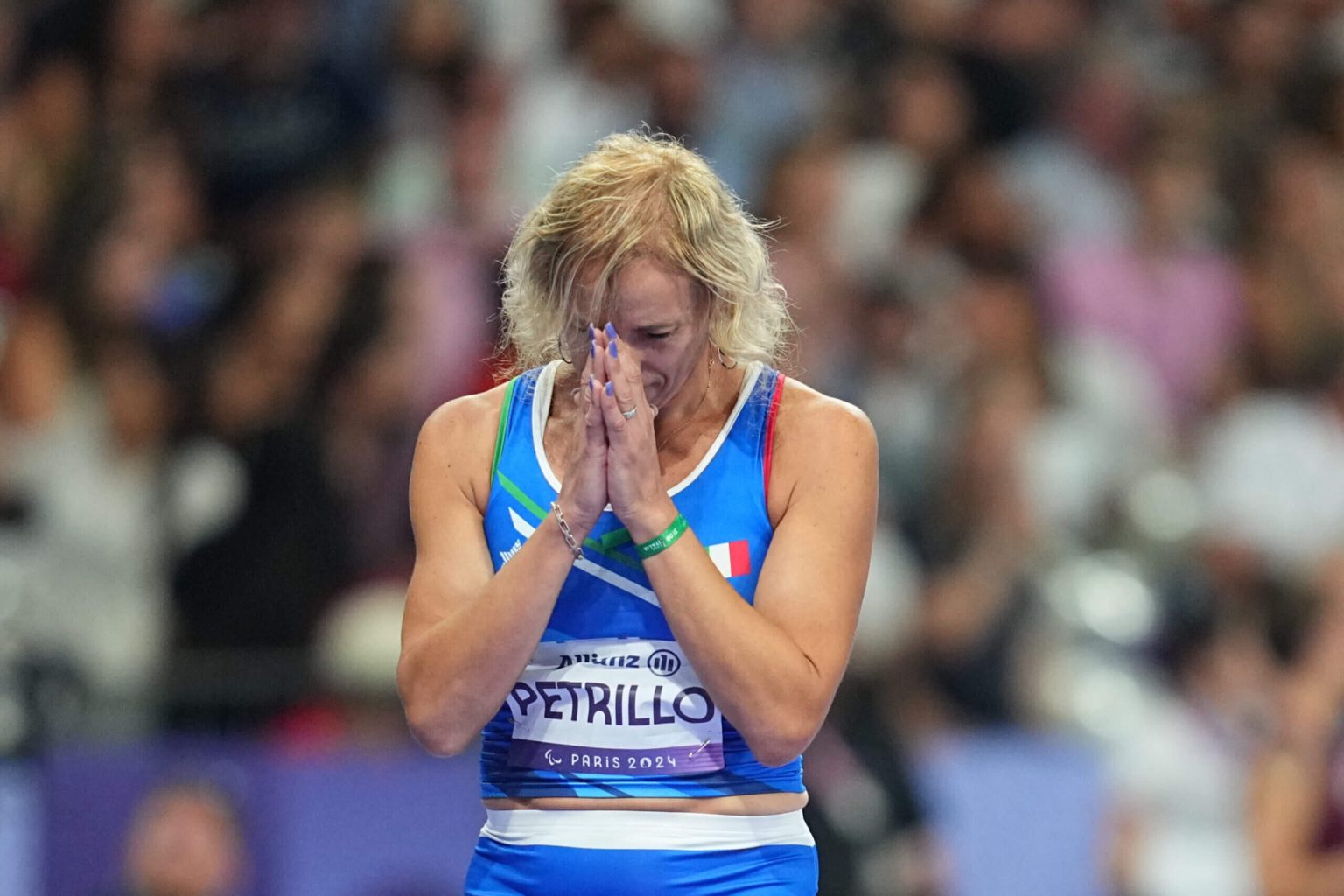 “آمل أن يكون ابني فخوراً” – العداءة المتحولة جنسياً فالنتينا بيتريلو تفشل في الوصول إلى نهائي الألعاب البارالمبية
