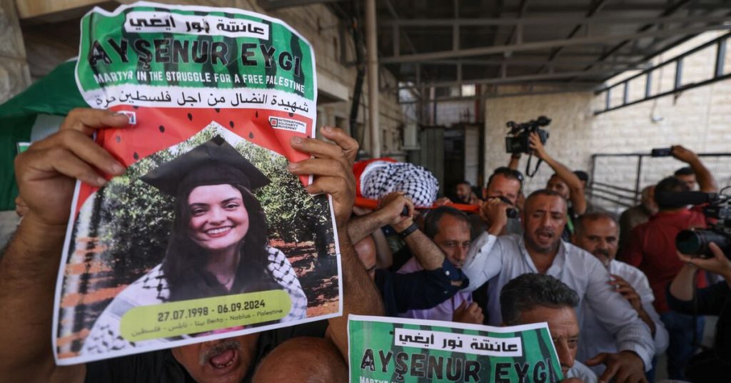 تركيا تطلب نشرة حمراء من الإنتربول في قضية مقتل ناشطة أميركية على يد إسرائيل