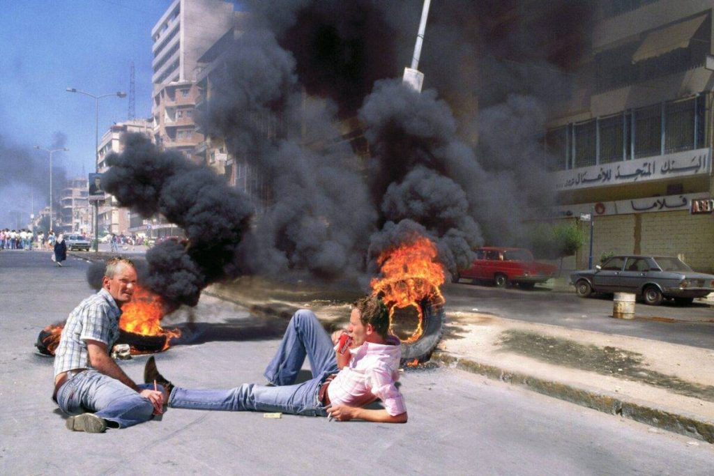 العنف، الانهيار، الانفجار، اليوتوبيا