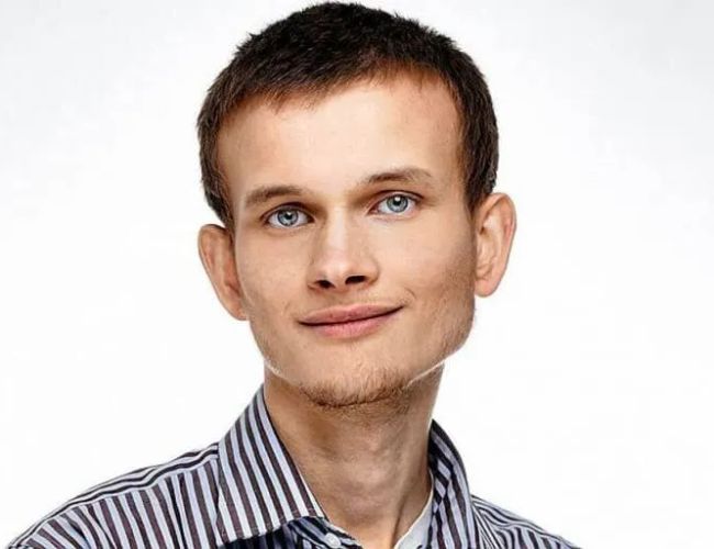 فيتاليك بوتيرين يسحب 760 ETH بسبب الاضطرابات التي ضربت سوق Ethereum