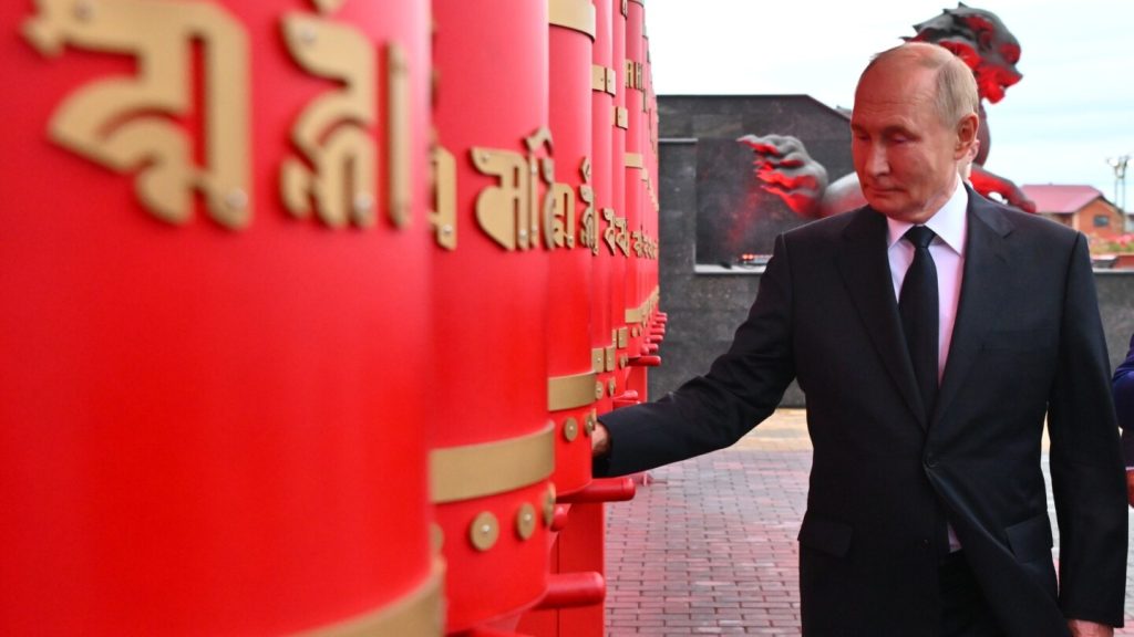 بوتن يصل إلى منغوليا العضو في المحكمة الجنائية الدولية التي أصدرت مذكرة اعتقال بحقه