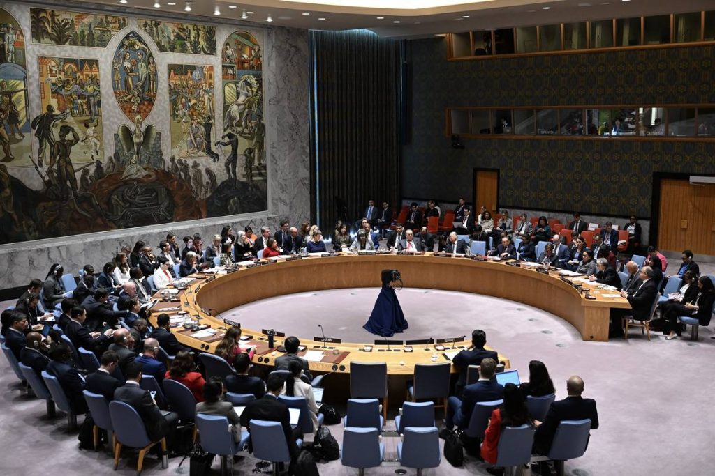 مسؤول في حماس يقول إن المجتمع الدولي متواطئ في الإبادة الجماعية في غزة