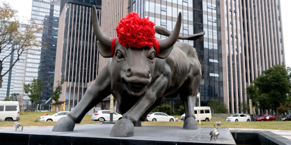 ارتفعت الأسواق الصينية عند إعادة فتحها مع عودة المستثمرين المكبوتين من الإجازة