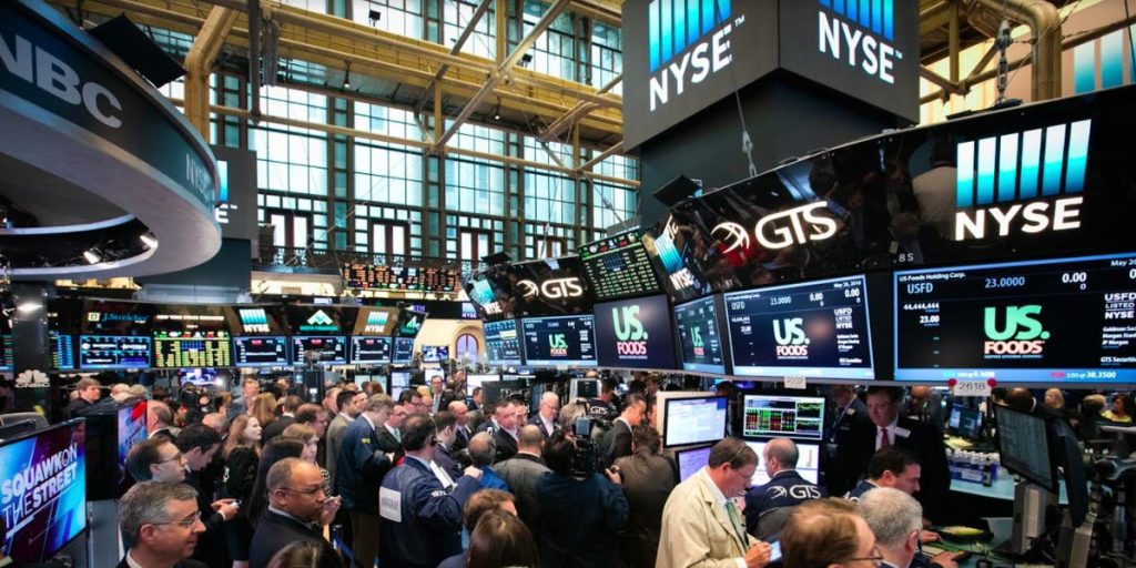 سوق الأسهم اليوم: وصل مؤشر S&P 500 إلى مستوى إغلاق قياسي آخر مع استمرار الارتفاع وسط الأرباح