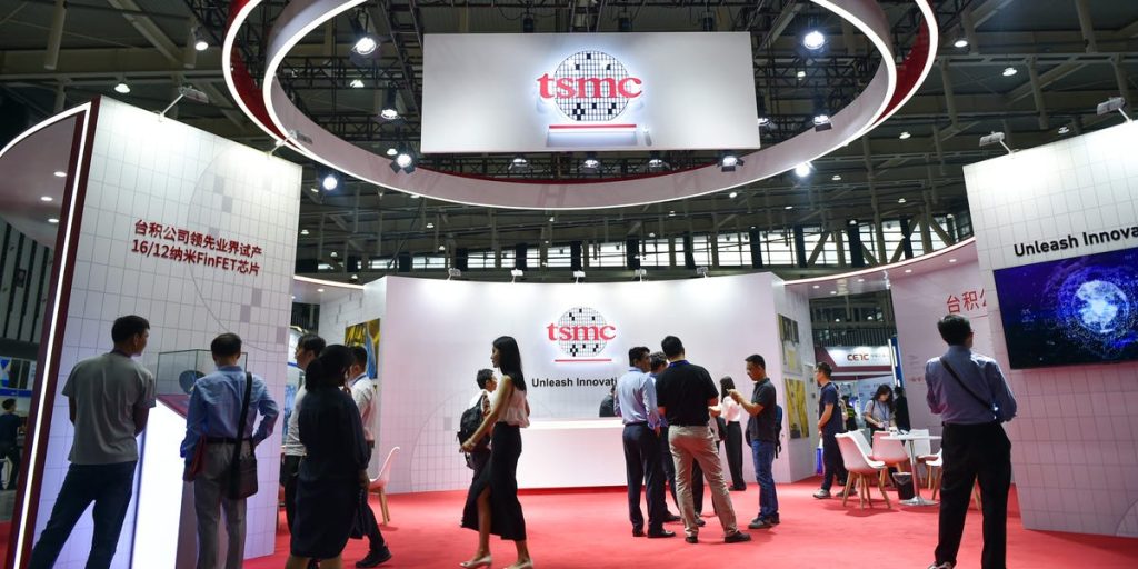 ارتفعت أسهم الرقائق بعد أن أدت توقعات المبيعات القوية من TSMC إلى تهدئة مخاوف النمو
