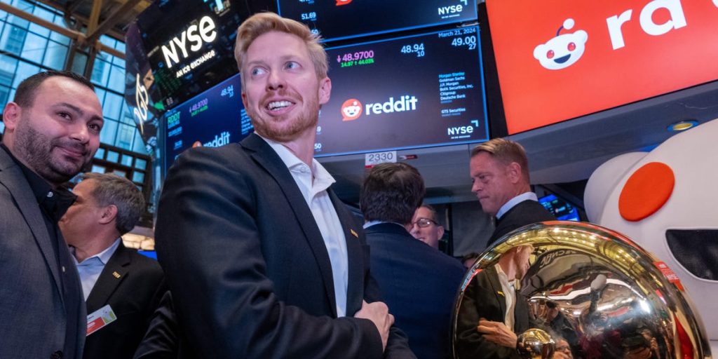 يرى الرئيس التنفيذي لشركة Reddit فرصة أمام Google في البحث