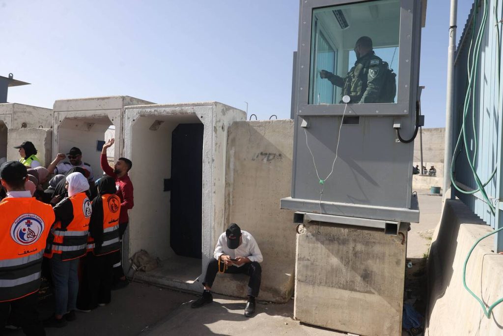 شركة مرتزقة لإجبار الفلسطينيين على إجراء فحوصات بيومترية في مناطق سيطرة غزة، في خطة أمريكية إسرائيلية محتملة