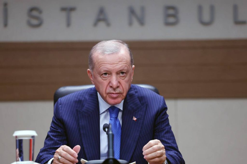 حذر الرئيس التركي من أن عواقب العملية البرية الإسرائيلية في لبنان ستختلف عن التحركات المماثلة في الماضي