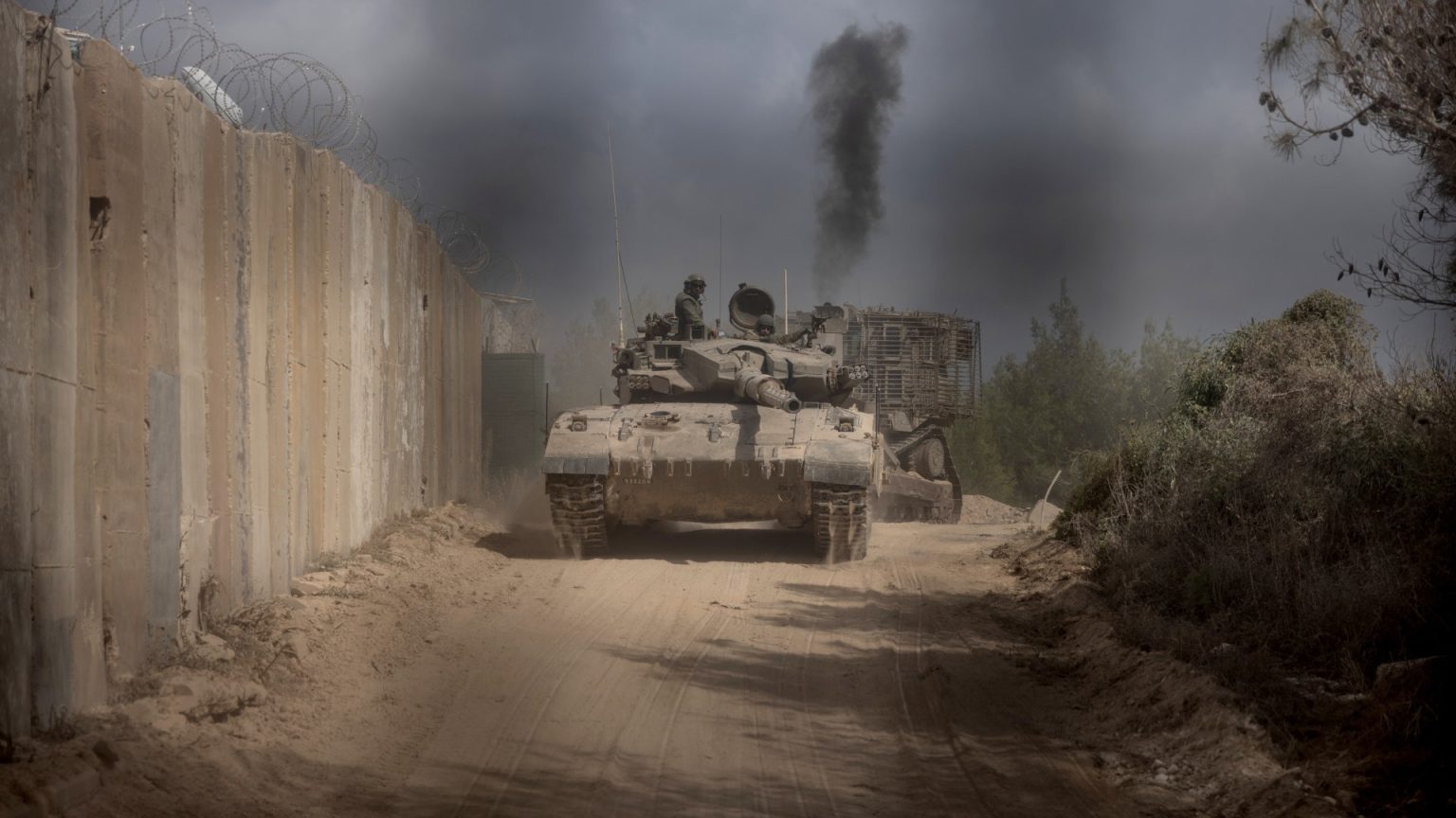 هل تستطيع المحكمة الجنائية الدولية إصدار أوامر اعتقال على خلفية التصرفات الإسرائيلية في لبنان؟