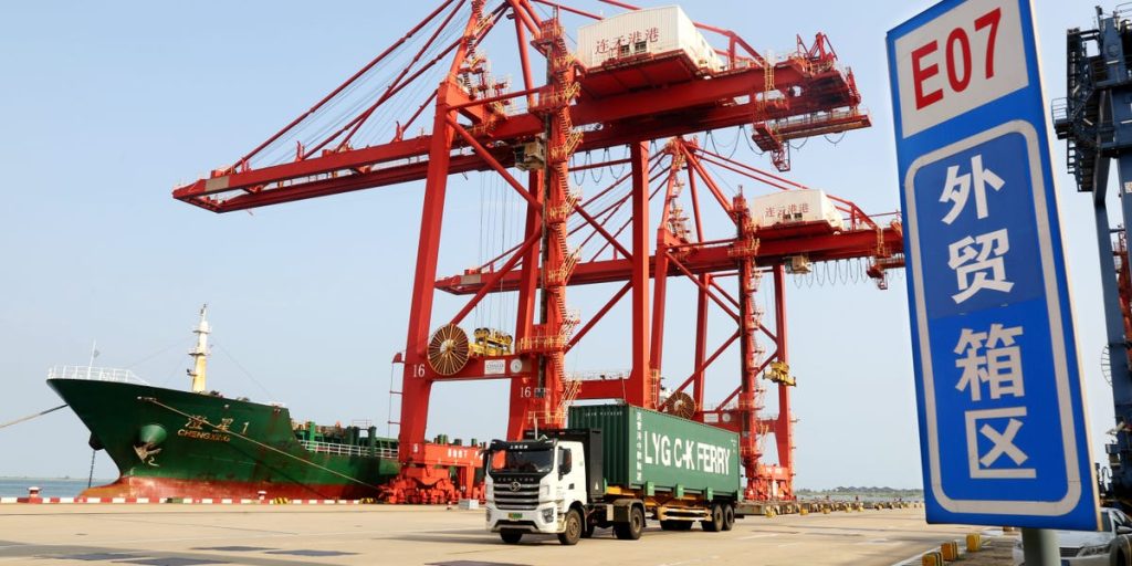 تقول شركة أبحاث إن مؤشرا تحت الرادار يظهر أن النمو العالمي يتعثر