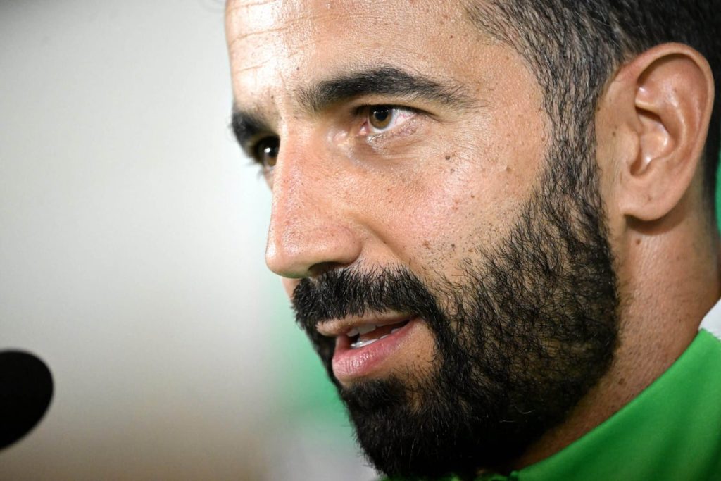 روبن أموريم سؤال وجواب: هل لدى مانشستر يونايتد أموال لينفقها في يناير؟ لماذا لقبه الوظيفي “المدرب الرئيسي”؟