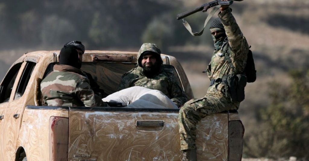 الجيش السوري يشن هجوما مضادا على المتمردين