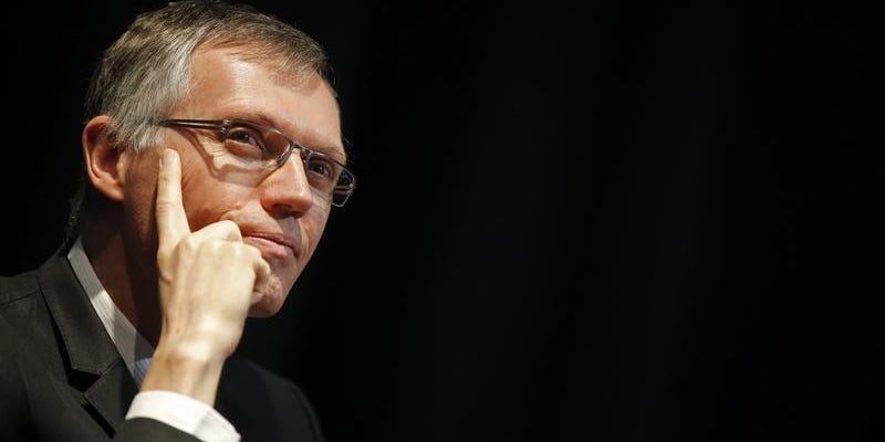 الرئيس التنفيذي لشركة Stellantis يغادر بعد عام مضطرب. إليكم كيف أصبحت الأمور سيئة للغاية لدى صانع سيارات الجيب.