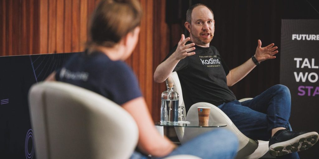 لقد عملت في شركات التكنولوجيا الكبرى لسنوات والآن أساعد الآخرين في الحصول على وظائف. لا تتبع هذه النصائح الأربعة المبتذلة.