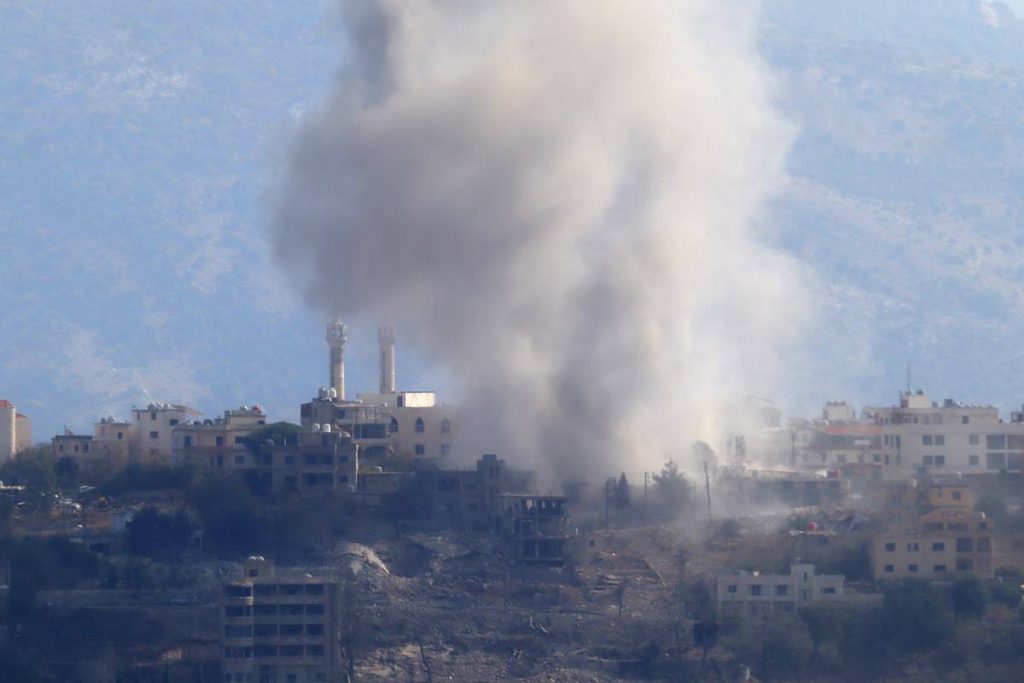 غارات إسرائيلية في عمق لبنان للمرة الأولى منذ وقف إطلاق النار