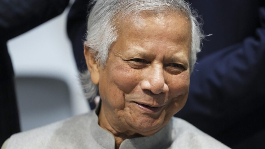 محكمة بنجلاديشية تبرئة نجل ضياء الحق و48 آخرين مدانين في هجوم بقنبلة يدوية مميت عام 2004