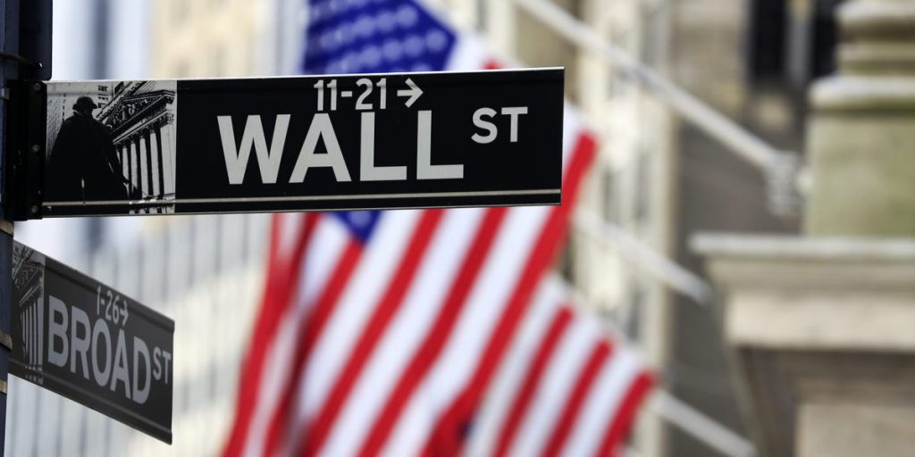 قد يفتقد المستثمرون الذين يراهنون على تجارة ترامب بعض المخاطر الحقيقية