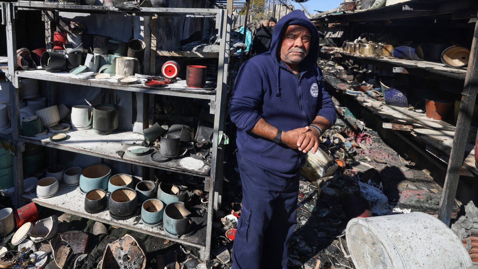 يتصاعد المستوطنون الإسرائيليون الهجمات ضد الفلسطينيين في الضفة الغربية