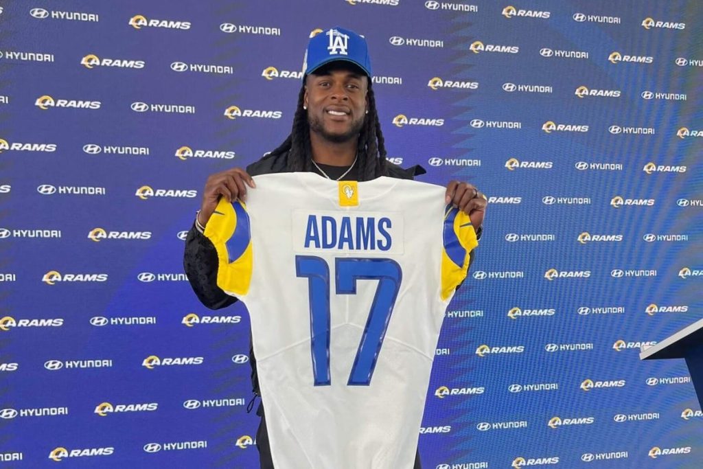 كيف جلب أسلوب التوظيف العدواني لشون مكفاي دافانتي آدمز إلى لوس أنجلوس