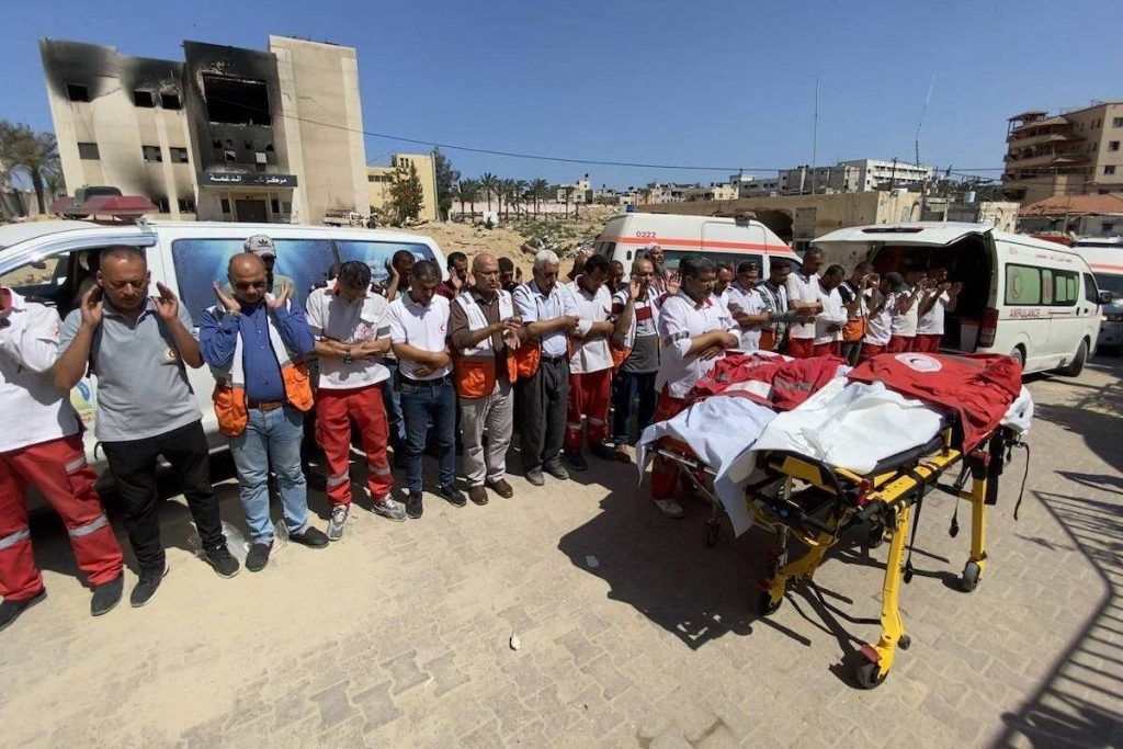 العمال الصحيين الآن متعمدين ، وليس عرضي ، أهداف في النزاعات: رئيس المجلس الدولي للممرضات