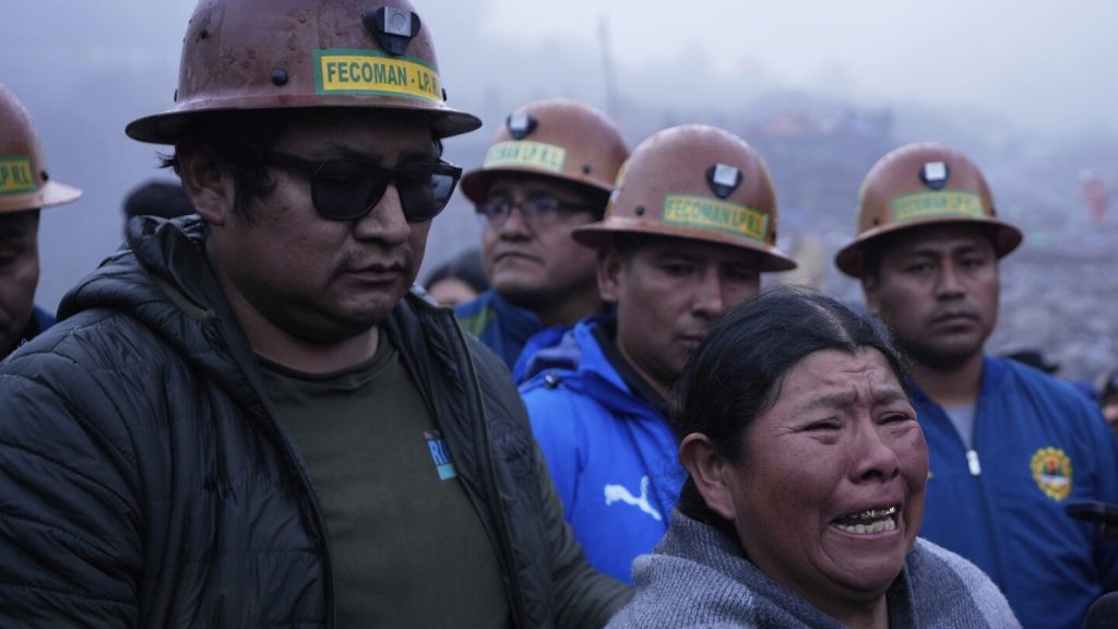 انفجار في مواجهة بين عمال المناجم الذهب المنافسين في بوليفيا يقتل ما لا يقل عن 5 أشخاص