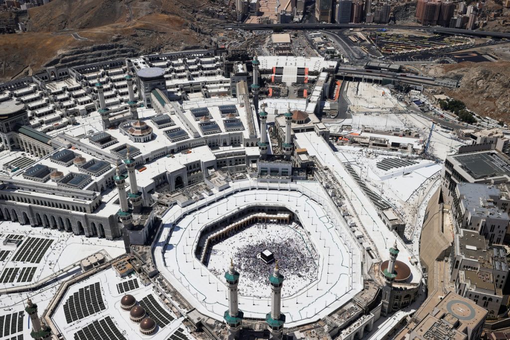 تستخدم المملكة العربية السعودية منظمة العفو الدولية لاستيعاب الحجاج الحاج