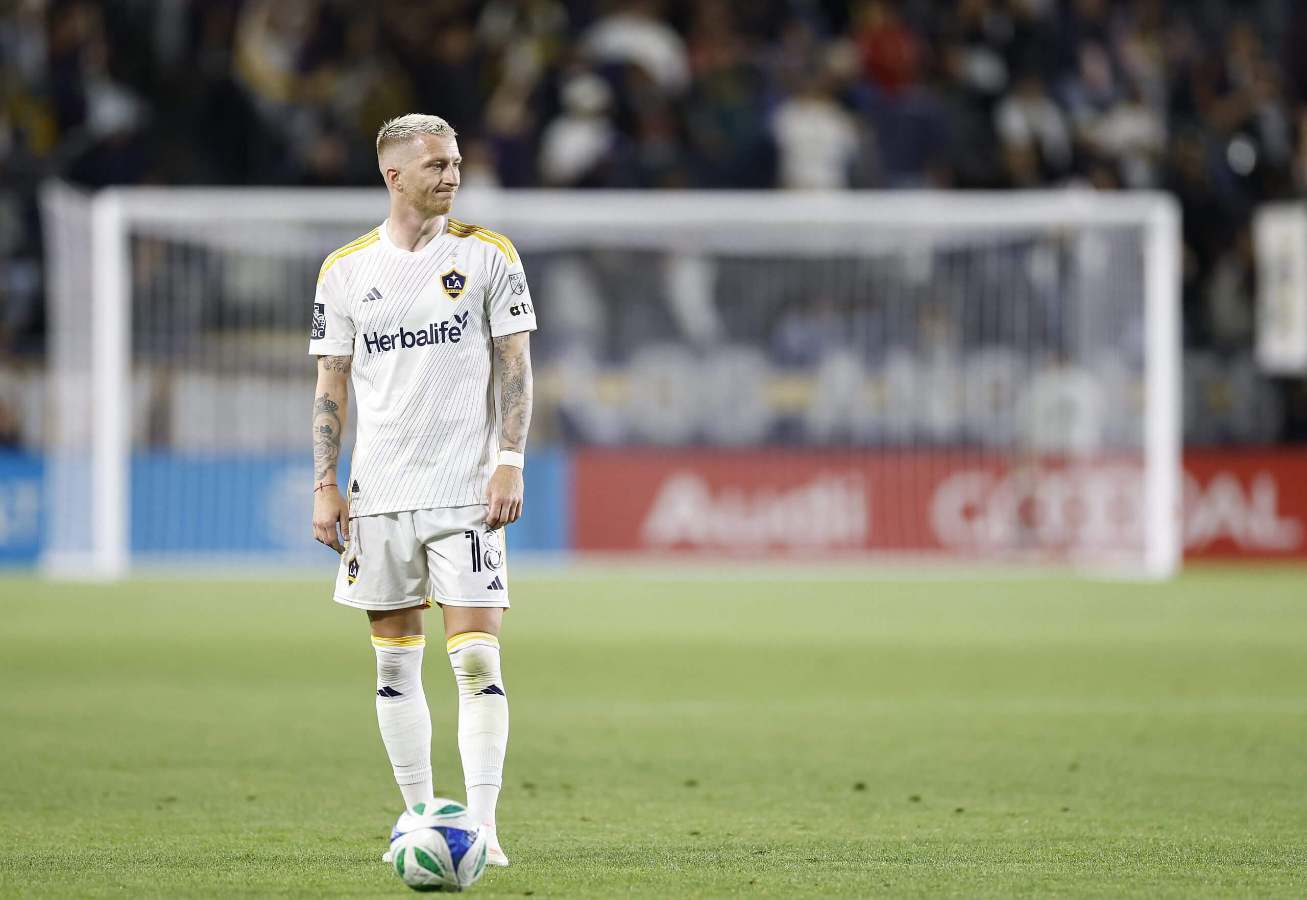 نجم La Galaxy Marco Reus