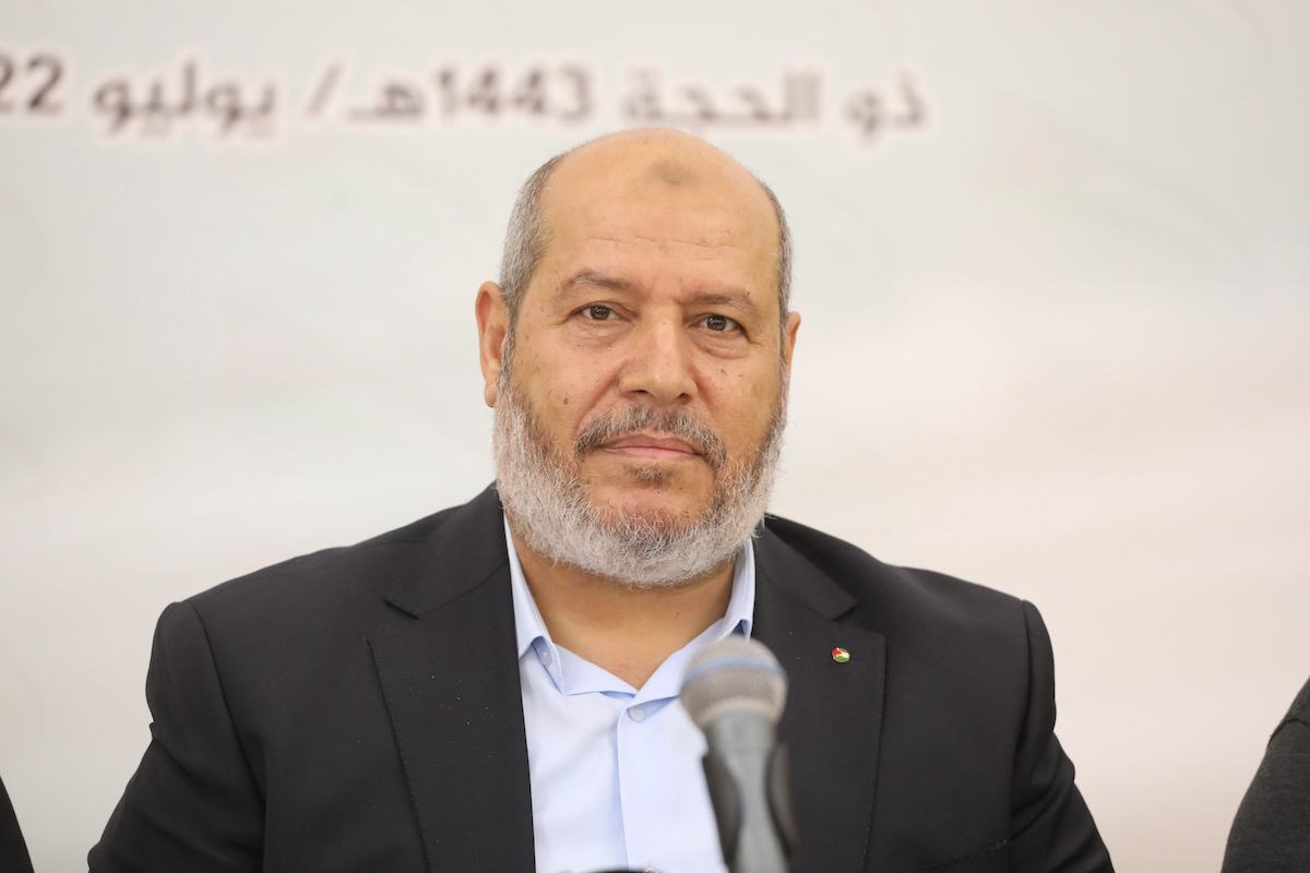 خليل الهايا ، نائب زعيم حماس يحضر اجتماعًا وطنيًا ، في مدينة غزة ، في 28 يوليو 2022 (أشرف عمرا/ أبايمجس)