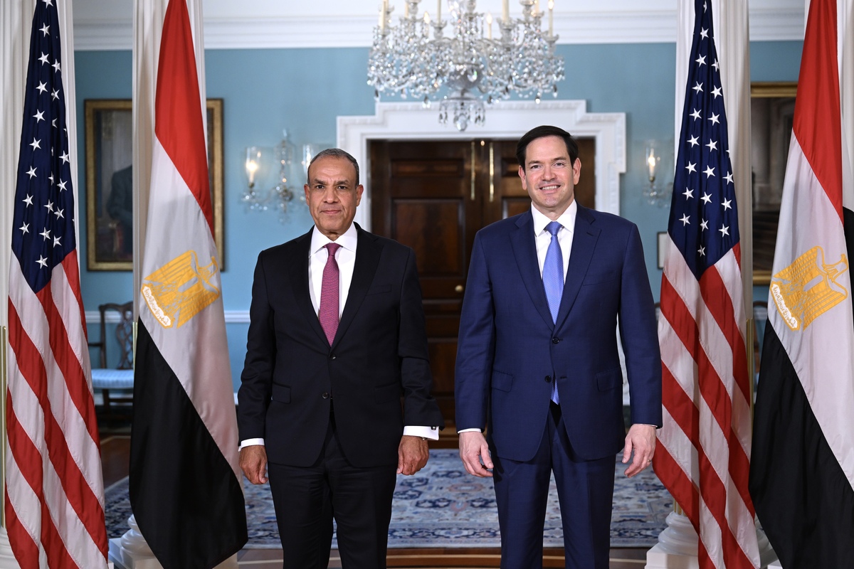 يلتقي وزير الخارجية في الولايات المتحدة ماركو روبيو (ص) مع وزير الخارجية المصري بدر عبدتي (ل) في وزارة الخارجية في واشنطن العاصمة ، الولايات المتحدة في 30 يوليو 2025.