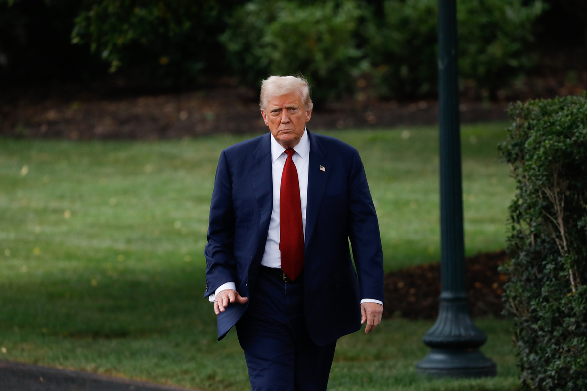 يتحدث الرئيس الأمريكي دونالد ترامب إلى وسائل الإعلام في البيت الأبيض في واشنطن العاصمة ، الولايات المتحدة ، في 1 أغسطس 2025.