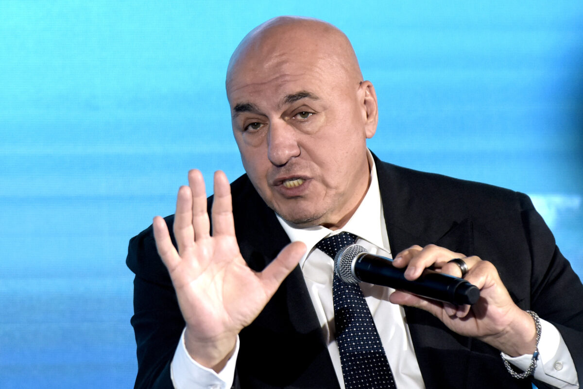 يشارك وزير الدفاع الإيطالي Guido Crosetto في "يوم الحقيقة" حدث في الصحيفة "لا فيريتا"، في 5 يونيو 2025 في روما ، إيطاليا. (Simona Granati - Corbis/Corbis عبر Getty Images)