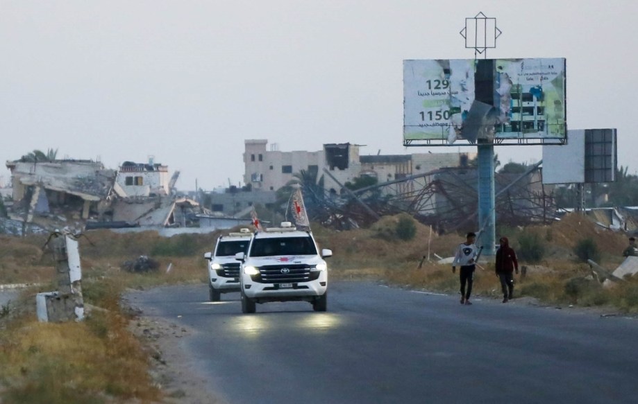 يتهم الأسير الإسرائيلي السابق نتنياهو بطلب وفاة الرهائن في غزة