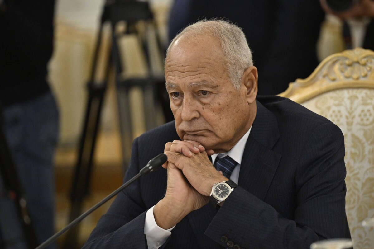 أحمد أبول-هايت ، الأمين العام للرابطة العربية. (Sefa Karacan - Anadolu Agency)