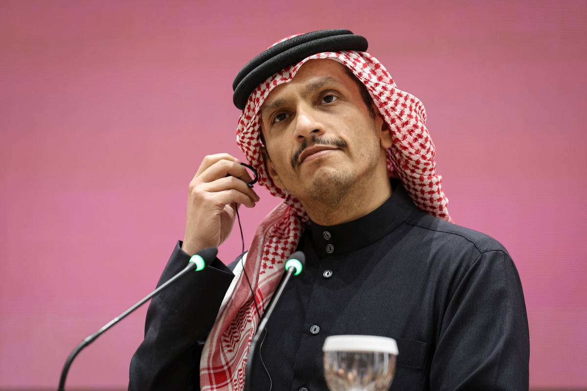 رئيس الوزراء القطري ووزير الخارجية محمد بن عبد الرحمن بن جاسيم آل ثاني يعقد مؤتمرا صحفيا في الدوحة ، عاصمة قطر في 02 فبراير 2025 (أردا كوكيا - وكالة أنادولو)