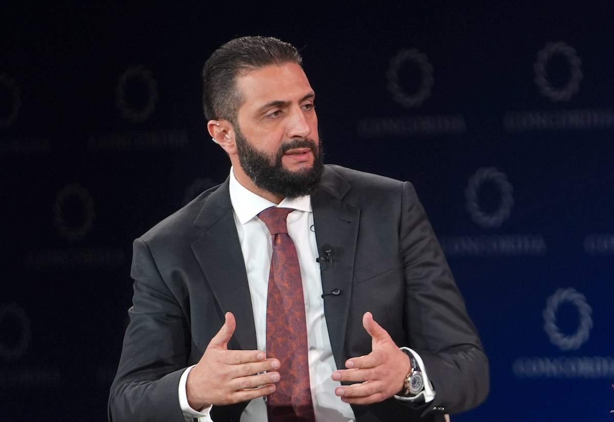 يلقي الرئيس السوري أحمد الشارا خطابًا خلال القمة السنوية الخامسة عشرة في مدينة كونكورديا في مدينة نيويورك ، الولايات المتحدة ، في 22 سبتمبر 2025 (Selçuk Acar - ANADOLU)