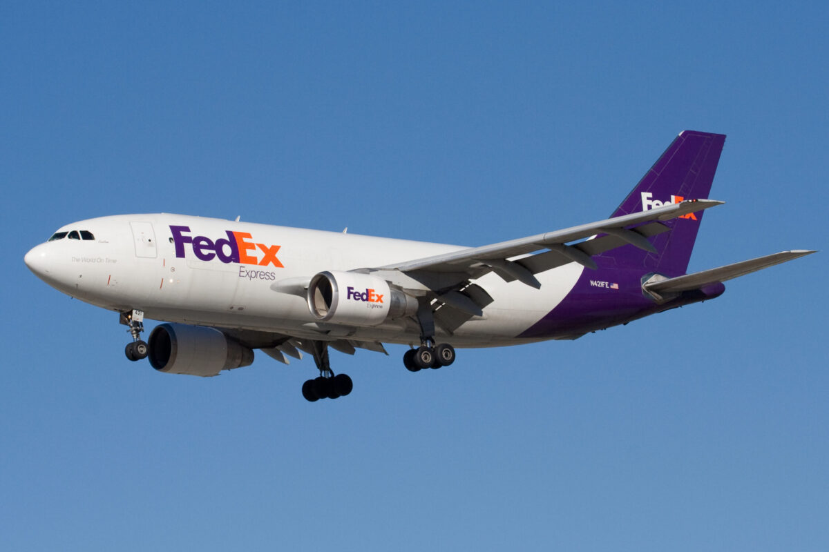 FedEx (ويكيبيديا)