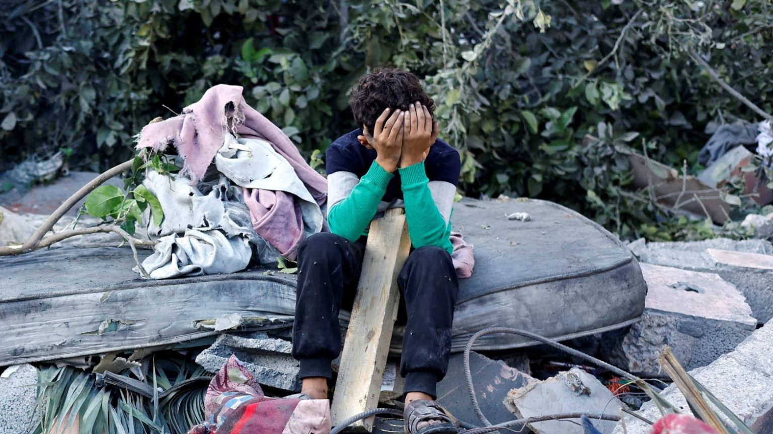 الإبادة الجماعية التي ترتكبها إسرائيل في غزة لم تتوقف أبدا. لكن وسائل الإعلام البريطانية ساهمت في نشر هذه الكذبة الأخيرة