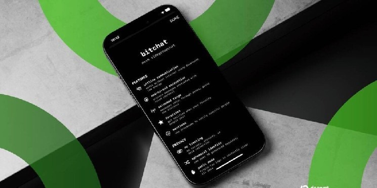 Bitchat يتصدر مخططات التطبيقات في جامايكا حيث يقطع إعصار ميليسا الاتصال