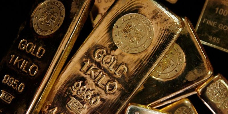 توقعات أسعار الذهب: 4 أسباب لاستمرار عمليات البيع حتى عام 2026