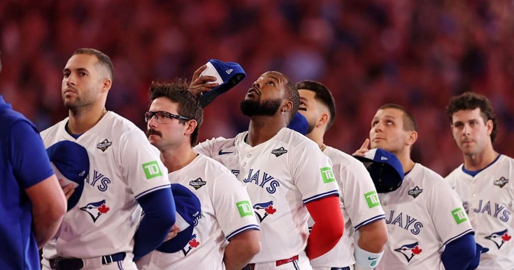 تحديثات Dodgers vs Blue Jays المباشرة: نتيجة MLB World Series Game 2 والتنبؤات والاحتمالات