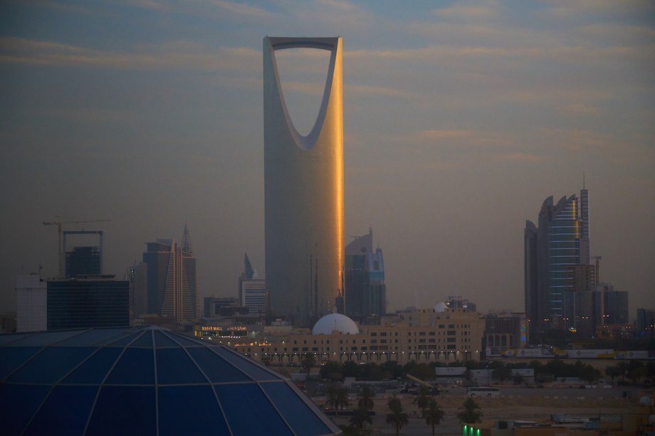 إيران والمملكة العربية السعودية: من التنافس إلى الواقعية