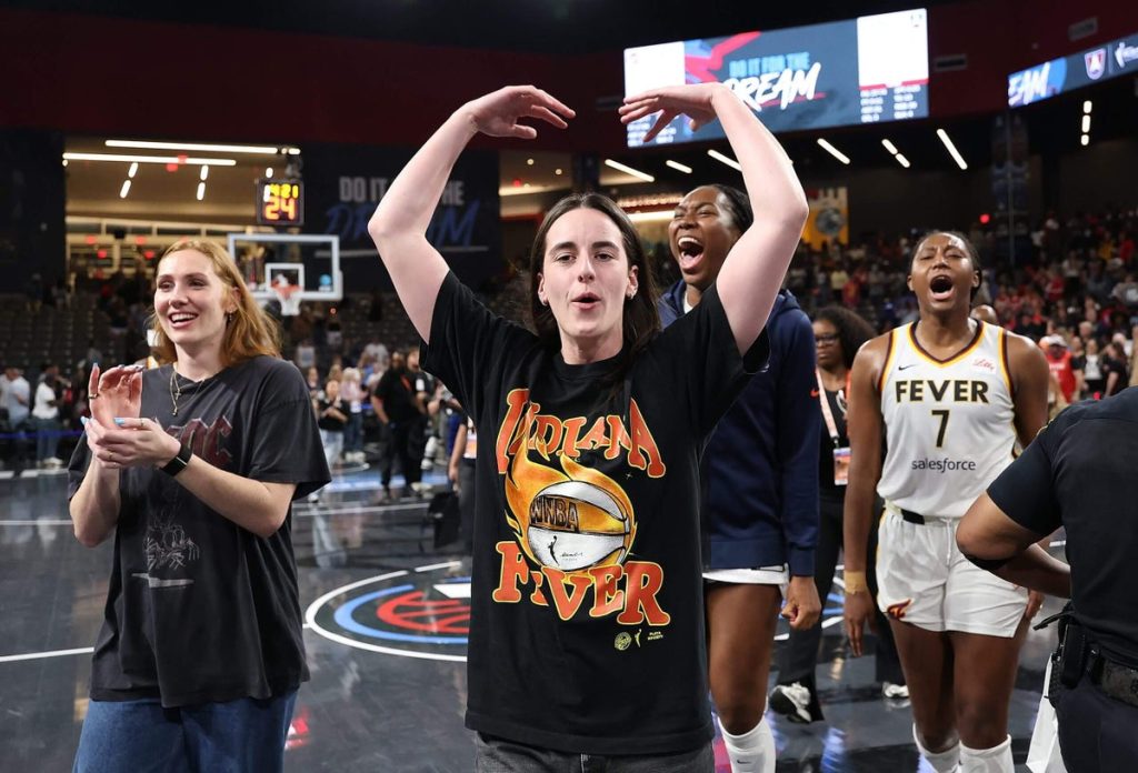 احتمالات بطل WNBA لعام 2026 واختياراته المبكرة جدًا: Lynx وAces وFever مفتوحة في المستوى الأعلى