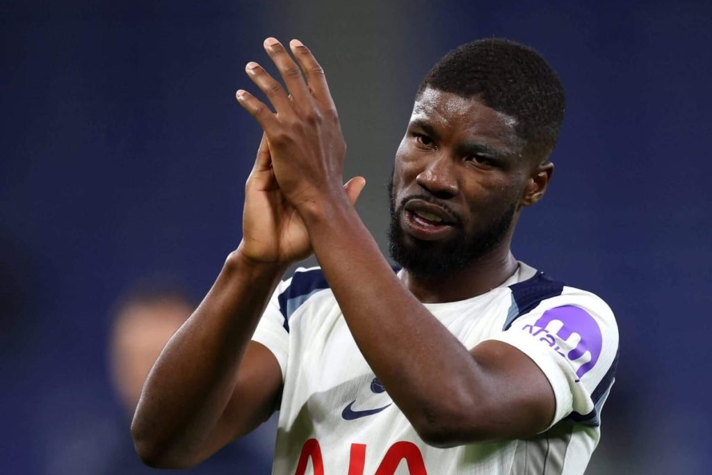 كيفن دانسو: كيف يملأ “الرأس المغناطيسي” لتوتنهام فراغ روميرو بسهولة