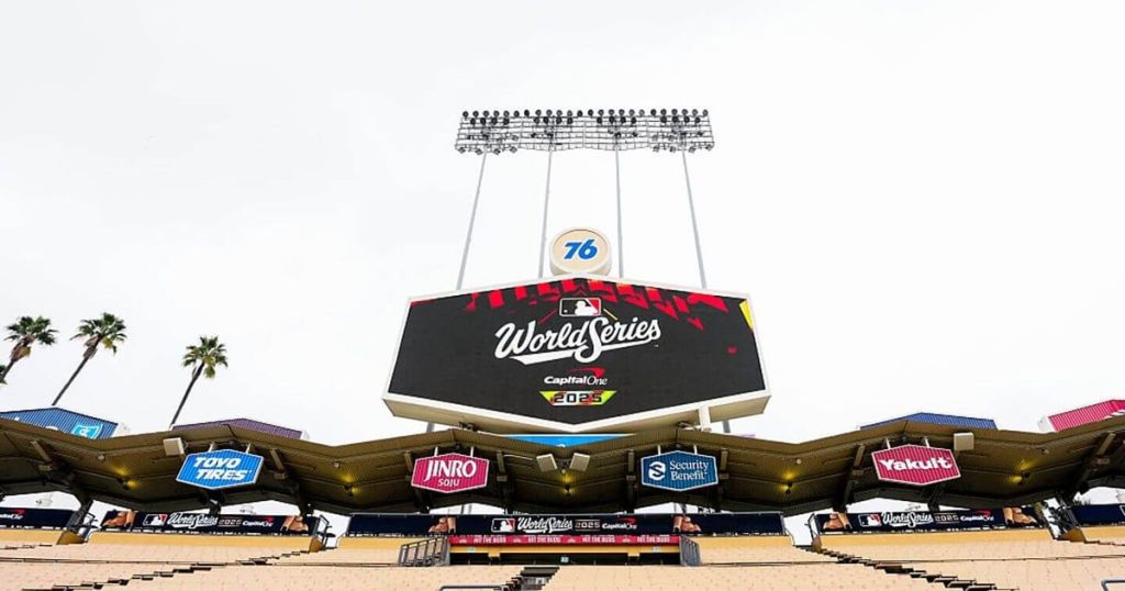 تحديثات حية لـ Blue Jays vs. Dodgers: تشكيلة MLB World Series Game 3 والتنبؤات والاحتمالات