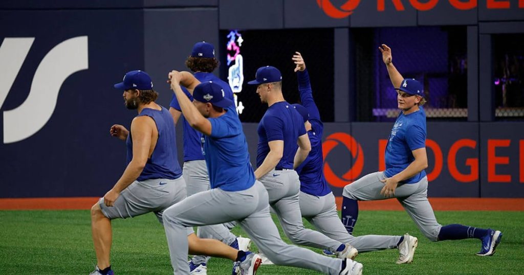 تحديثات Dodgers vs. Blue Jays المباشرة: نتيجة MLB World Series Game 6 والتنبؤات والاحتمالات