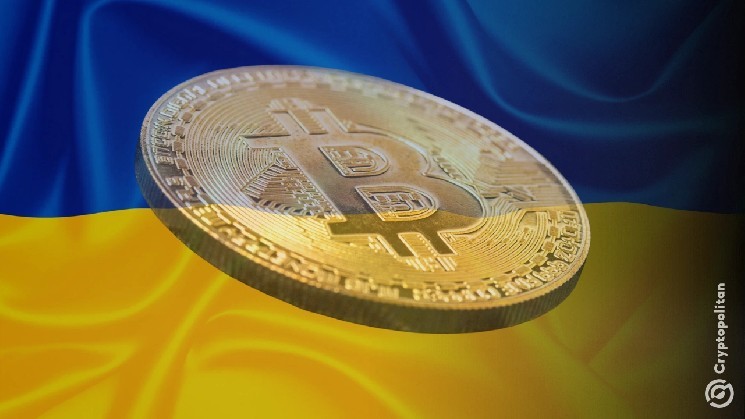 يزعم مستشار زيلينسكي السابق أن مراجعة التدفق النقدي هي خطوة للضغط على كييف من أجل السلام مع روسيا