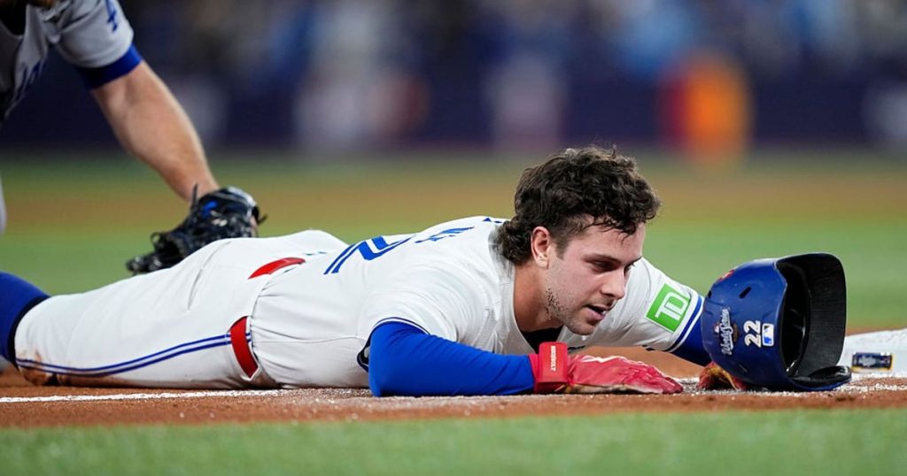 تحديثات حية لـ Dodgers vs. Blue Jays: تسجل لوس أنجلوس المركز الأول في لعبة World Series Game 1