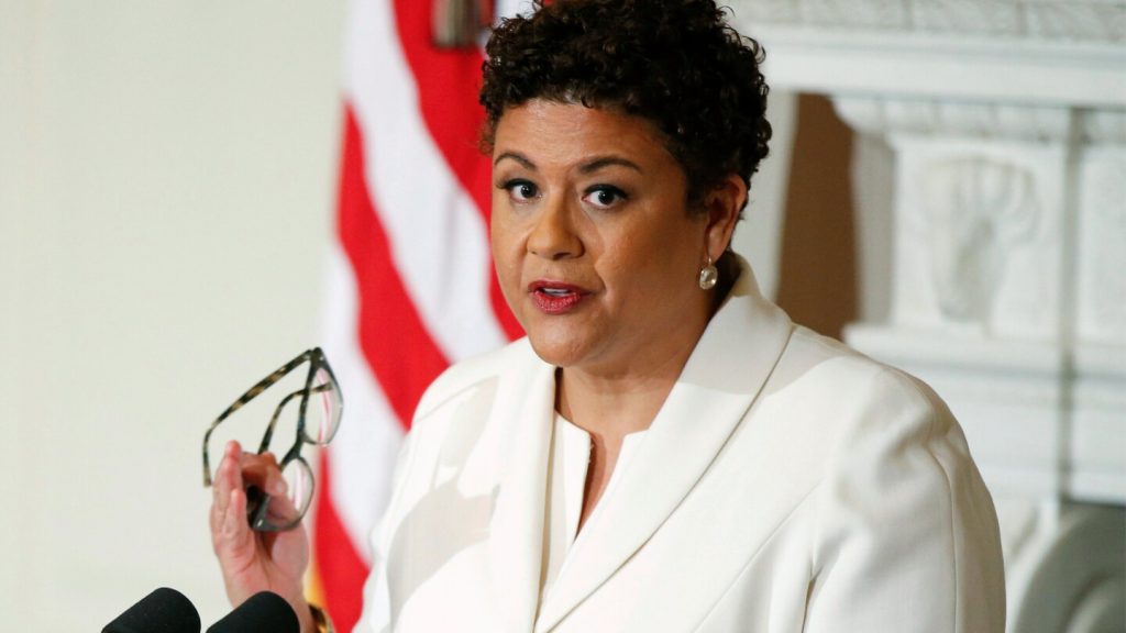 سيدعم صندوق الفنون الأدبية الجديد بقيمة 50 مليون دولار الناشرين المستقلين والمنظمات غير الربحية