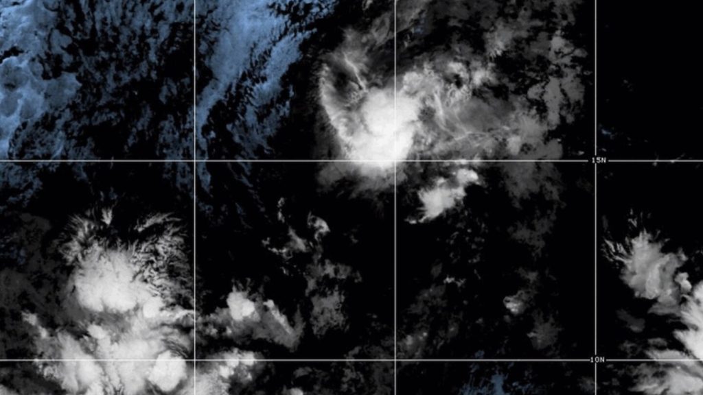 تتحرك العاصفة الاستوائية سونيا في المحيط الهادئ ولا تهدد الأرض
